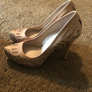 BCBGeneration heels Women Size 9